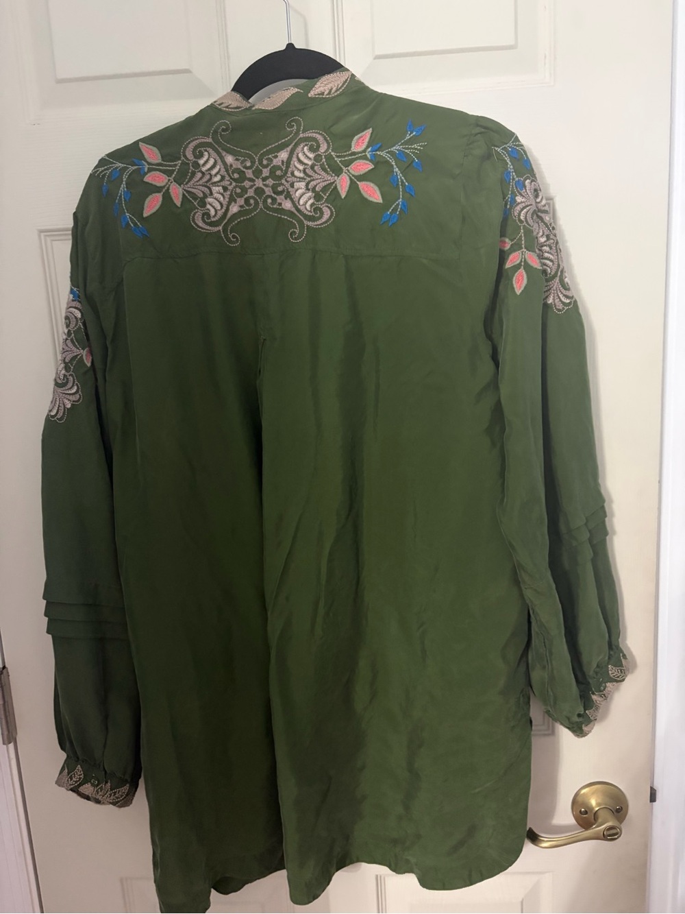 Johnny Was Olive Green Embroidered Boho Tunic - Picture 3 of 3